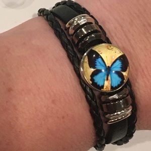 Black Leather Snap Bracelet